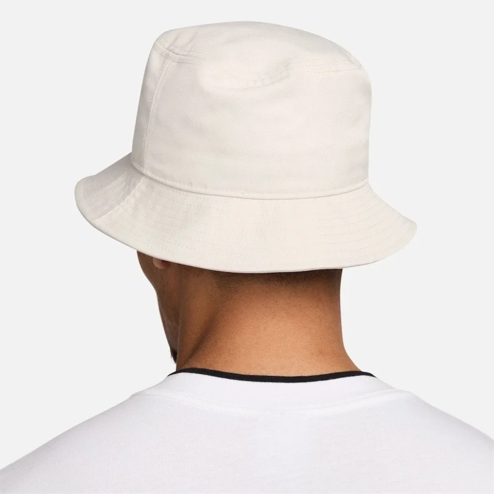 Nike Unisex Swoosh Apex Bucket in Stone Size Small NEW